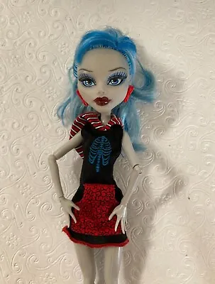 Monster High Ghoulia Yelps Doll Gray Body Turquoise Hair Red Black Hoodie Dress • $39.99