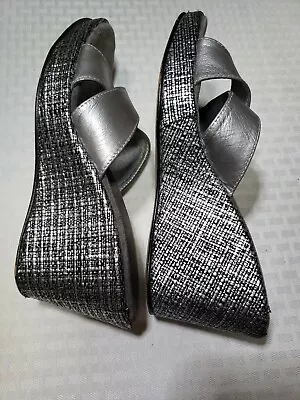 A. Giannetti Silver Patent Wedge Sandals Slide On Size 7 • $21.99