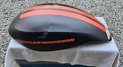 02-17 Harley Davidson V Rod VRSCA VRSCB VRSCSE Gas Tank Air Box Cover Damaged • $90.05