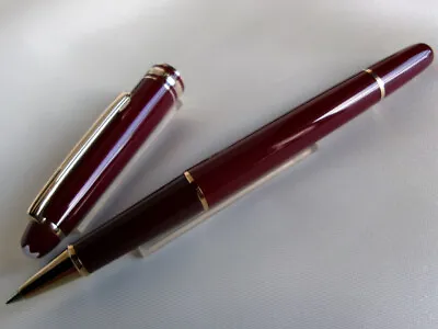 Montblanc Meisterstuck Classique 163 Rollerball Pen Burgundy GT • $229.99