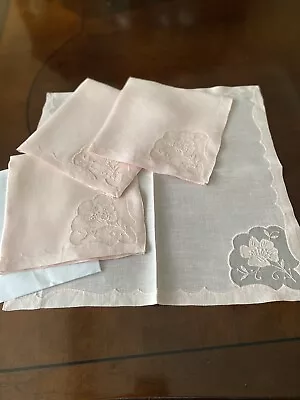 VTG PINK Linen NAPKINS 4 @ 16” SQ~Organdy Insert MADEIRA Embroidered Appliqué • $18