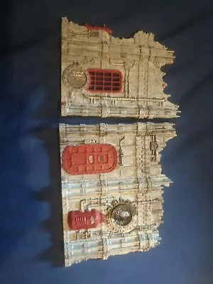 Warhammer 40K Ruined Factorum Scenery Building Painted And Assembled  • £13.50