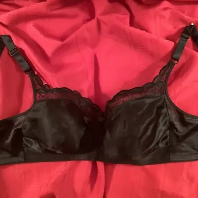 EXQUISITE  FORM ... Vintage Unpadded No Wire Bra 2588 ... Black ... 40C ... EUC • $21.98