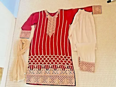 Indian/ Pakistani DIAMANTÉ/Gold Embroidery 3 Piece Salwar Kameez Dress Size L • $18.67