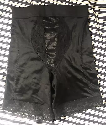 VINTAGE- Vassarette Girdle - Black - Size XL - With Leg Grips • $19.50