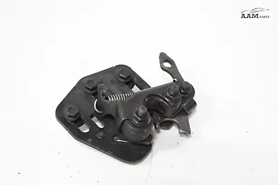 2019-2023  Volvo Vnl 760 D13 Front Right Hood Latch Lock 84755225 Oem • $85.99