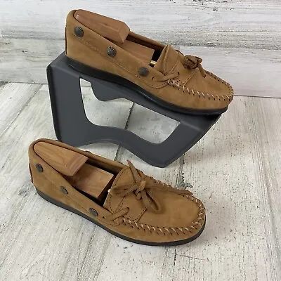 Minnetonka Brown Leather Studded Moccasin Hardsole Shoes Women’s Sz 6 • $14.99