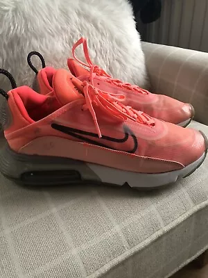 £22 • Buy Exc Cond Womens Nike Air Max 2090 Trainers Size 8 EU 42.5 Coral & Grey