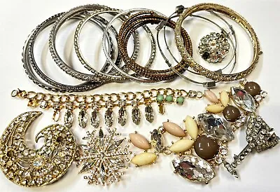 Vintage Now RHINESTONE Junk Broken Jewelry Lot Crafting Art #A109 • $9.99