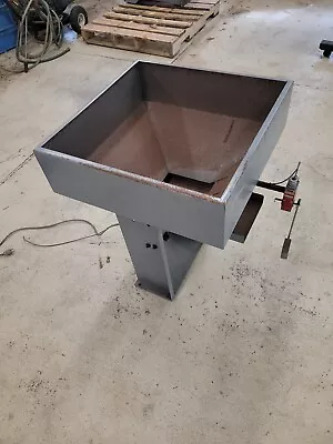 Vibratory Hopper Feeder Bowl 24x24x15  • $200