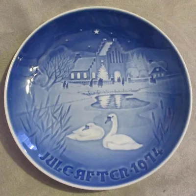 B&g Bing & Grondahl Denmark Christmas Plate 1974  Christmas In The Village #9074 • $35