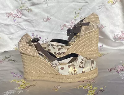 DESIGUAL Gold Paint Splatter Espadrille Wedges Sz 37/7 • $15