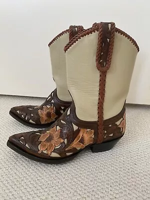 R SOLES Ladies Cowboy Boots Designed By Judy Rothschild • £80