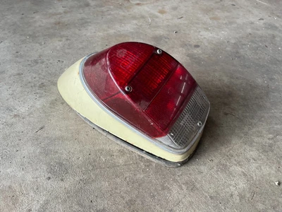 $50 • Buy Volkswagen Beetle 1968-1971 Tail Light Assembly Vw Bug Oe Original Hella