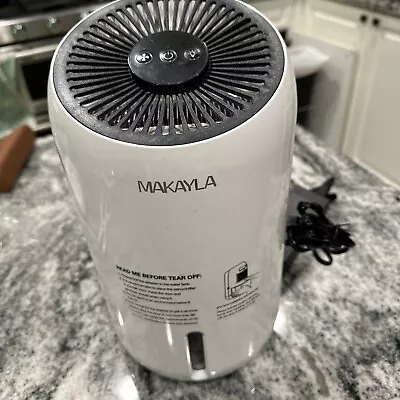 Makayla Dehumidifier MD305 • $27.77