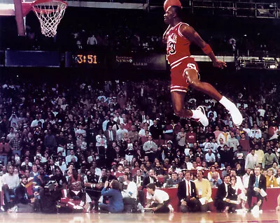 Michael Jordan 8 X 10 NBA Color Photo Chicago Bulls Hall Of Fame Slam Dunk 1988 • $7.95