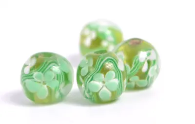 New 4 Piece Set Of Fine Murano Lampwork Glass Beads- 12mm Inner Flowers - A7146c • $0.99