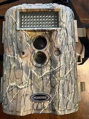Moultrie MPN-MFH-DGS-I35 Game Camera. Small Broken Part On Closure. Last Pic • $40