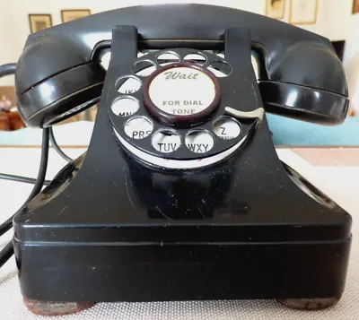 Vintage Western Electric Black 302 Desk Phone Polished & Working II • $88