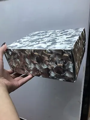 Silver Hologram Gift Box • £5