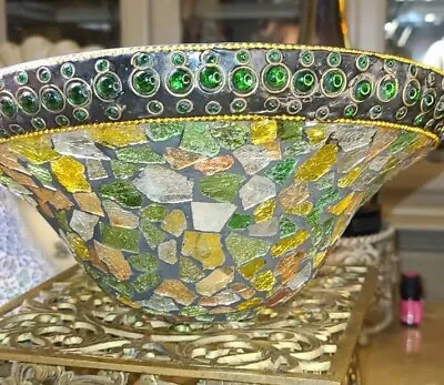 Beautiful Stained Glass Tiffany Style Mosaic With Gold Beading Bowl • $25.95