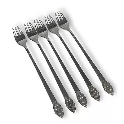 Vinland Oneida Community Stainless Flatware - Lot Of 5 Cocktail / Seafood Forks • $25.90