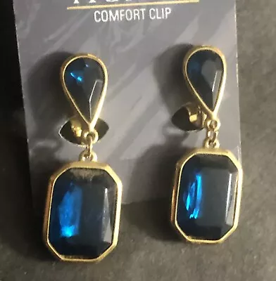 TRIFARI Vintage 1980s Teal Blue Glass Dangle Clip-on Earrings NOC 1.75” Long • $14.98