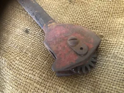 Vintage 12  Cast Iron Grinding Wheel Dressing Tool Rustic Workbench Red • $11.99