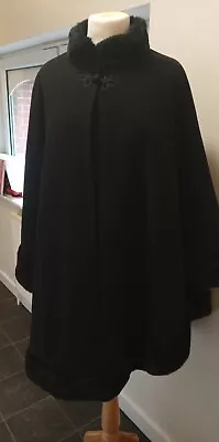 £35 • Buy JAQUES VERT BLACK WOOL BLEND CAPE ONE SIZE - Excellent Condition 