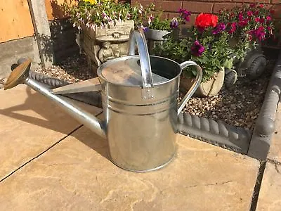 GENUINE PARASENE Galvanised Metal WATERING CAN 2 GALLON COMPLETE WITH BRASS ROSE • £24.95