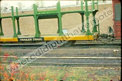 Original Slide TTX BN Flat Car 40th St. Chicago 4-1972 • $14.95