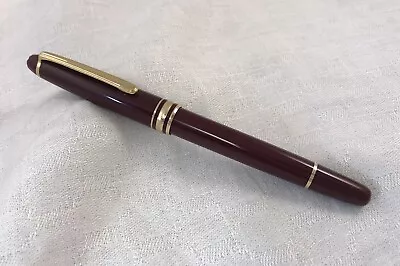 Montblanc Burgundy Classique Meisterstuck Fountain Pen Germany 14k Nib • $197.49