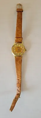 Vintage St. MARIN Gold Tone Leather Bracelet Band Watch • $15