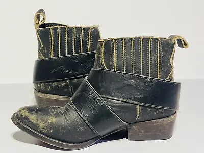 Matisse Understated Leather Bitchin Biker Distressed Black Leather Size 6M Boots • $53.99