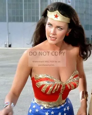 Lynda Carter As  Wonder Woman  - 8x10 Publicity Photo (bb-689) • $8.87