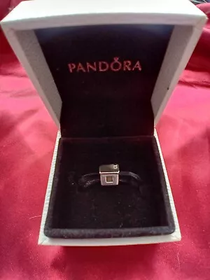 Pandora House Charm. Used And Boxed. • £10.99