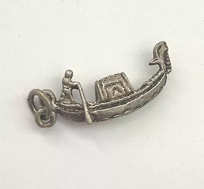 Vintage 800 Silver Gondola Boat Venice Italy Bracelet Charm • $18