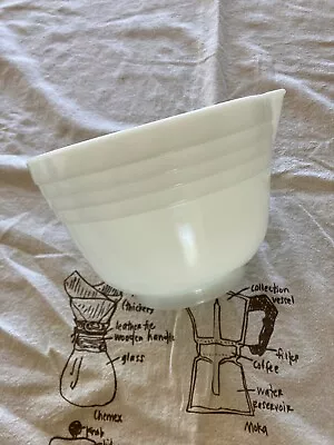 Vintage Pyrex White Milk Glass Hamilton Beach Ribbed Mixing Bowl With Spout • $14.70