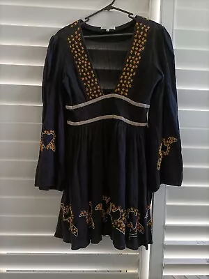 Alice McCall Black Crinkle Cotton Embroidered Mini Dress Size 10 • $60