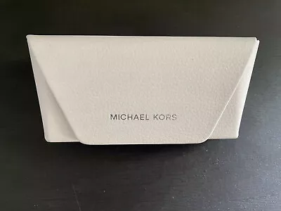 🤍Michael Kors White MK Eyeglasses Sunglasses Case Hard Shell W/ Snap  • $13.99