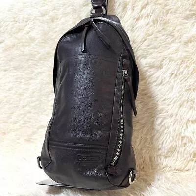 Coach's Body Bag 70617 Thompson Convertible Sling Pack Leather Black Used • $129