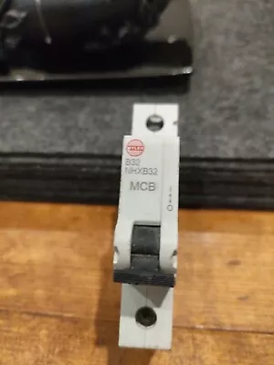 Wylex MCB NHXLB32 32 Amp SP MCB Miniature Circuit Breaker NHXB32 32A B32 • £4.75