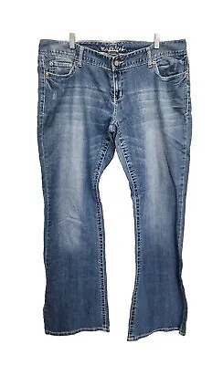 Maurices Original Womens Bootcut Med Wash Blue Denim Stretch Jeans Sz 17/18 Long • $16