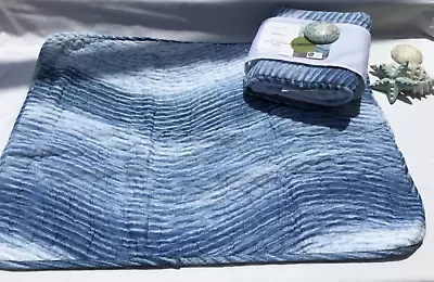 NICOLE MILLER Artelier Pillow Shams STANDARD 2 PC Set Blue Ocean Waves NEW • $43.99