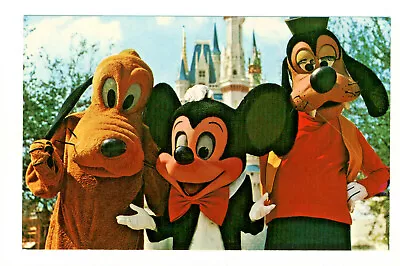 Postcard WALT DISNEY WORLD Mickey Mouse Pluto And Goofy Welcome Guests D1 • $3.99