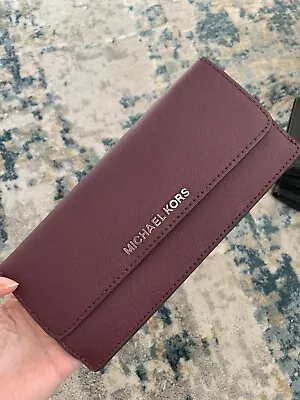 NWT MICHAEL KORS MK GHW Long Wallet Leather Plum • $69