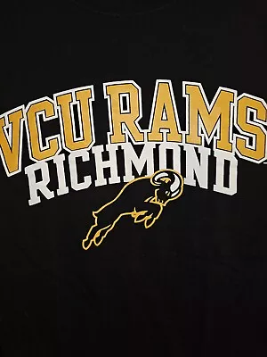 Virginia Commonwealth University Champion Medium Mens Black Graphic Logo Tshirt • $14.99