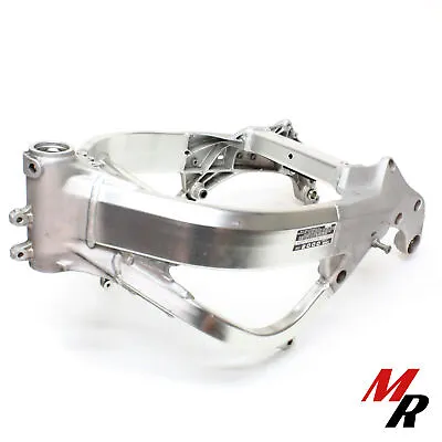 99-06 Honda CBR600F4 F4i -  *Straight* PA Slvg Main Frame - Chassis 50100-MBW-00 • $199.95