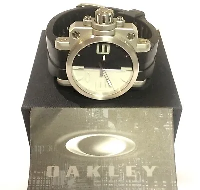 $999.99 • Buy RARE OAKLEY GEARBOX MEN'S SWISS WATCH Brushed Stainless Case Split Colored Dial