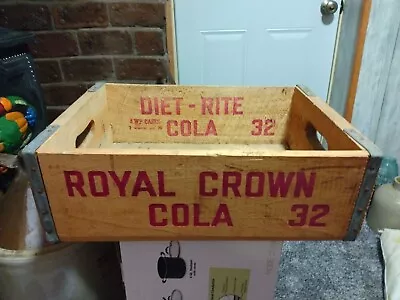 Vintage ROYAL CROWN / DIET RITE COLA WOOD CRATE Bright Letting Excellent Cond RC • $12